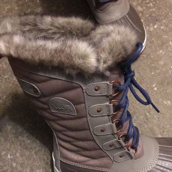 Sorel Joan of Artic winter boots - Picture 2 of 6